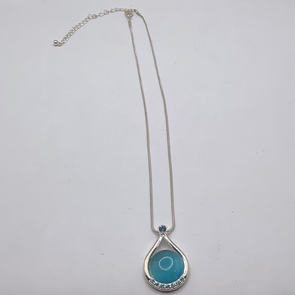 Tanya Creations Pendant Necklace NWOT